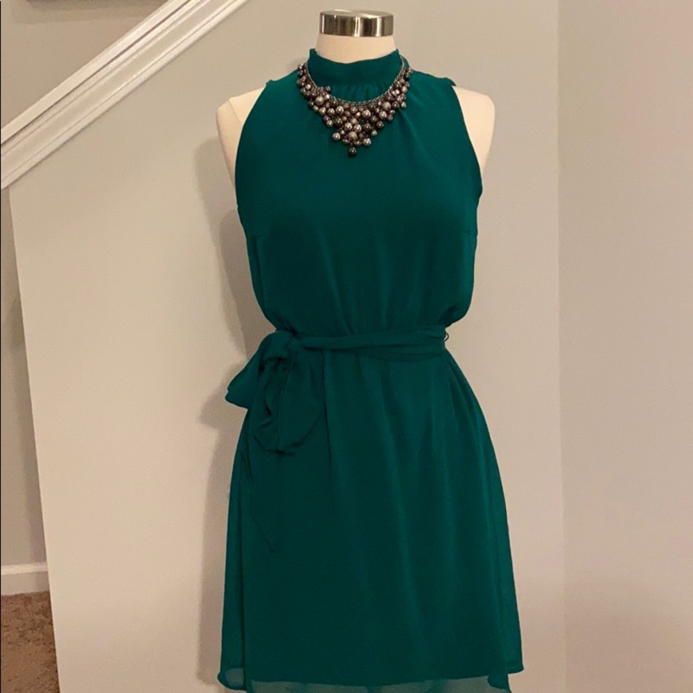 New York and Company Green Mock Neck Dress